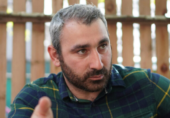 свободу Айхана Исрафилова
