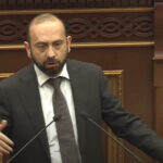поддержку Индии