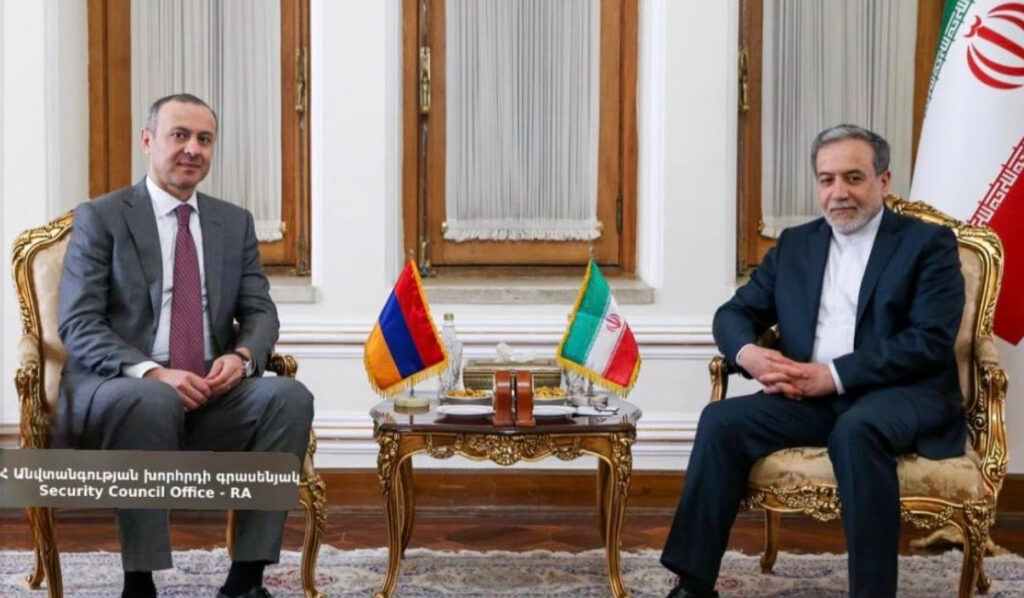 Глава МИД Ирана