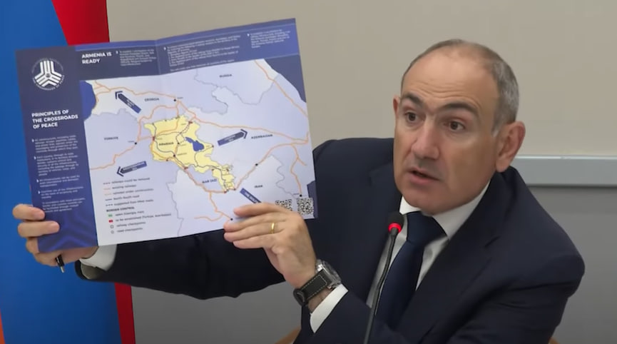 Пашинян в Стамбуле