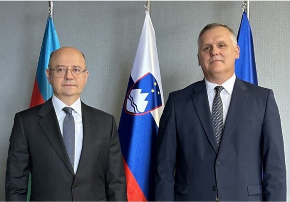 Словения выбирает Азербайджан