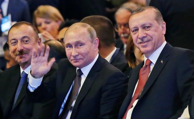 Россия использует Азербайджан