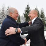 Лукашенко освободил 336