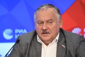 Запад усиливает интерес
