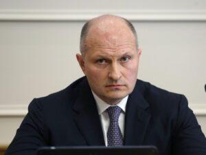 Куренков вернулся из Баку