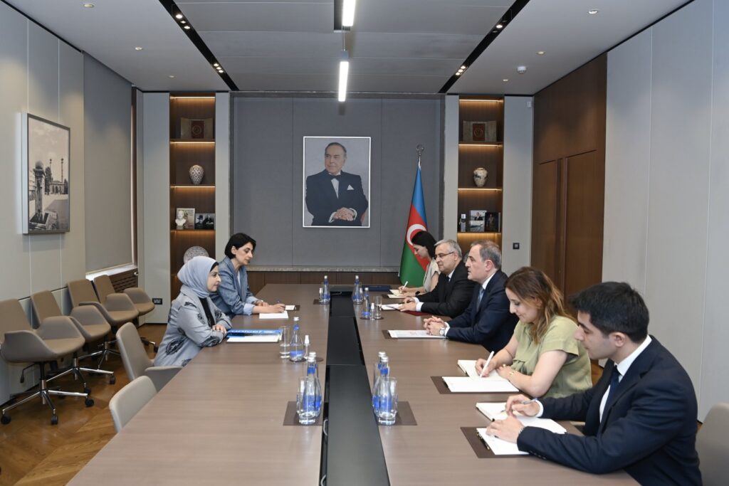 ЮНИСЕФ официально завершил