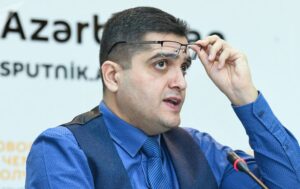 перехватить инициативу