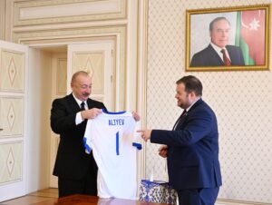 Алиев обсудил
