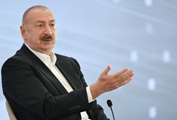 дал заднюю
