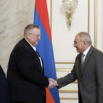 Пашинян принял заместителя
