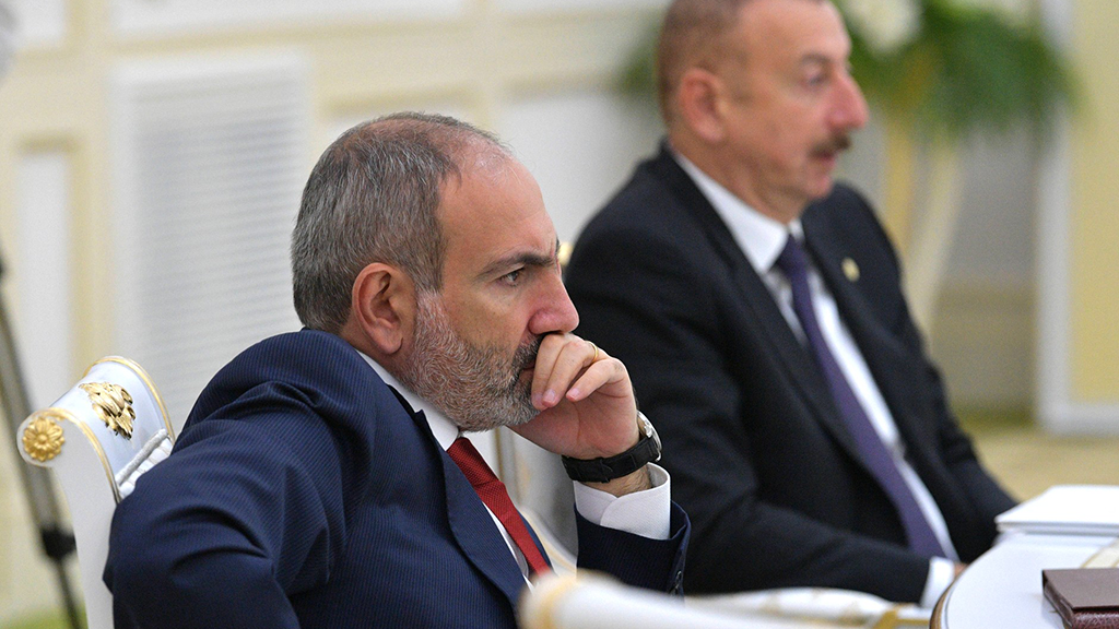 Алиева и Пашиняна
