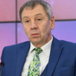 призвала исключить политолога