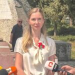 собственную страну