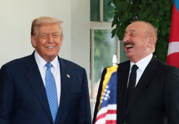 Противоречие в Баку