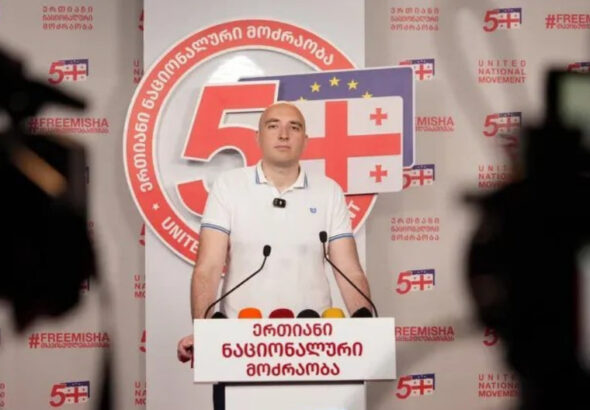 дает Кремлю больше