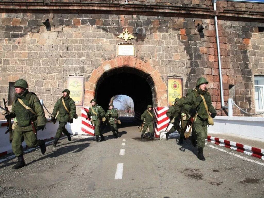 военной базы в Гюмри
