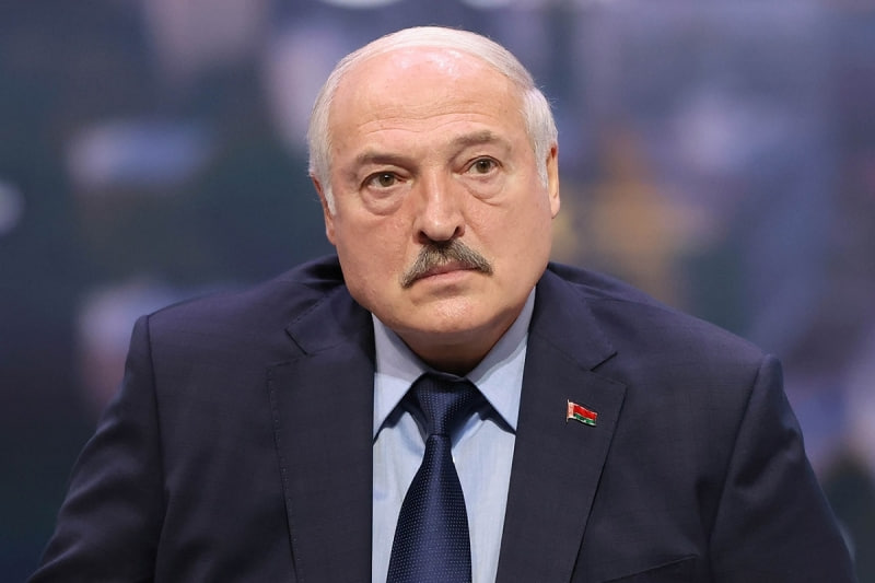 Беларуси поздравил Католикоса