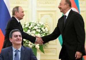 критикует власти Азербайджана