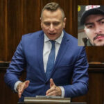 срочно отреагировать