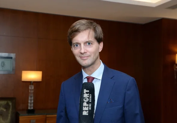 Азербайджану растет