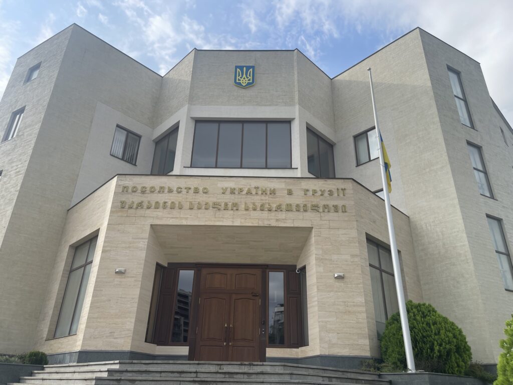 пытаемся получить разрешение