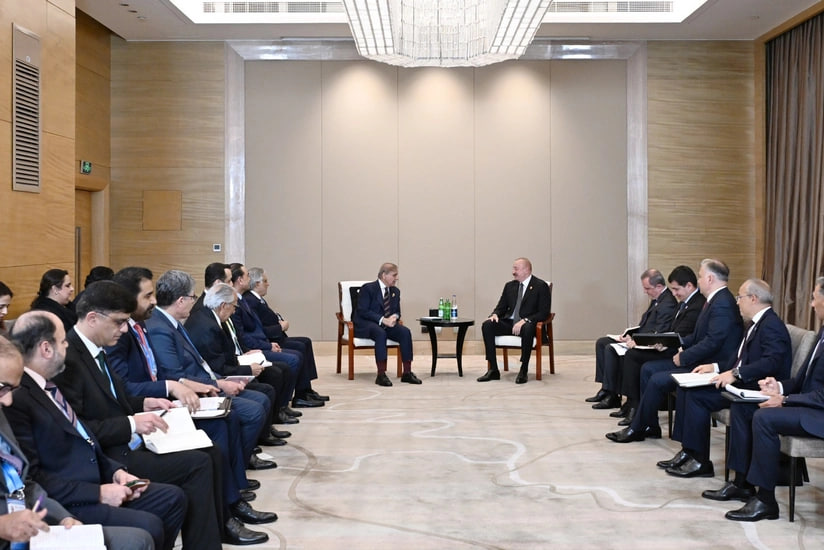 Алиев поздравил Пакистан