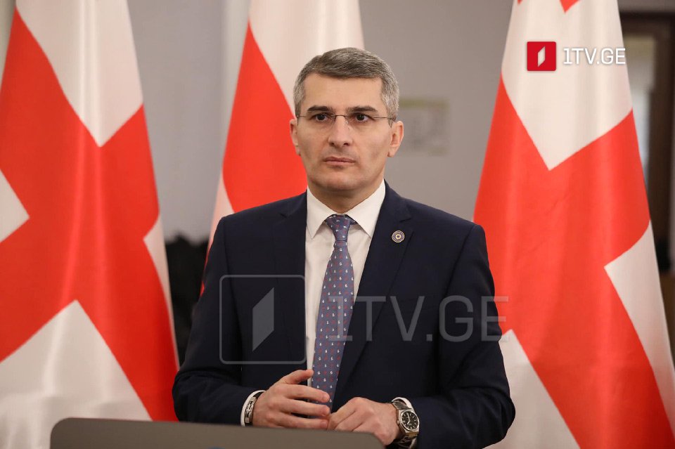 утвердил Мамуку Мдинарадзе