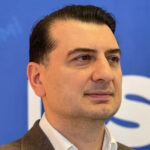 освободить Азера Гасымлы