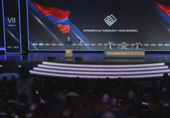 вступила в новый