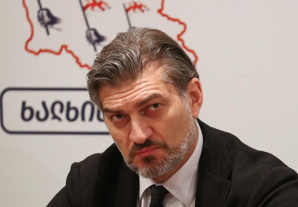 Кавелашвили подписал закон