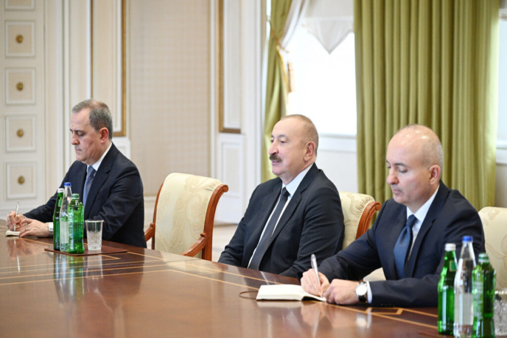 Алиев провел встречу