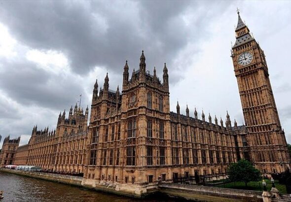 Великобритания сняла эмбарго