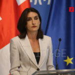 Брюссель использует