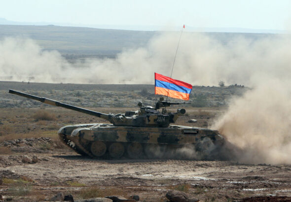 объяснил рост внешнего