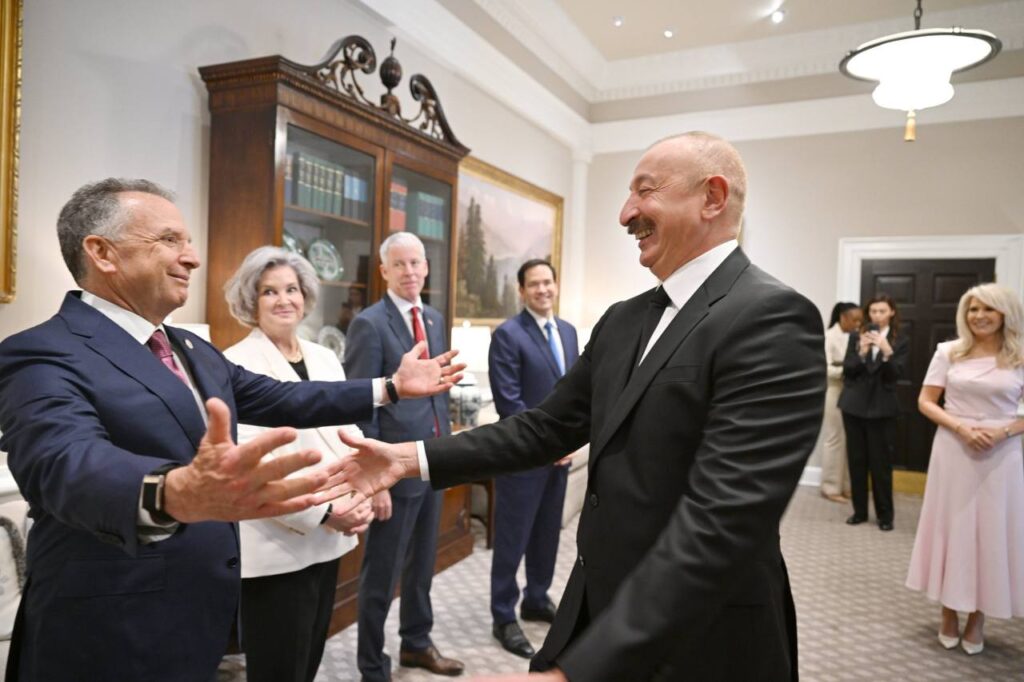 Уиткофф похвалил Алиева