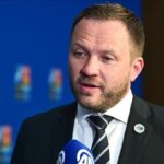 ведущую роль Турции