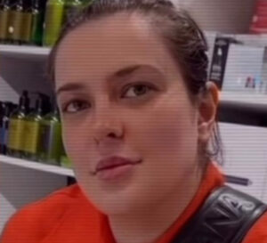 скрывавшаяся от родни