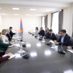 Армении провёл встречу