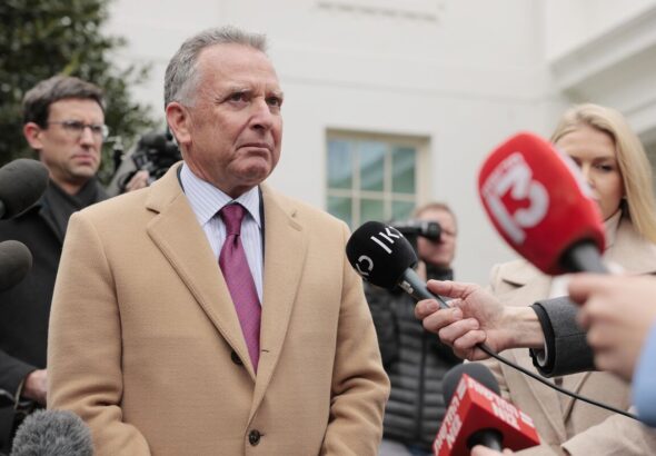 Украинская делегация отправилась