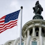 27 сенаторов США