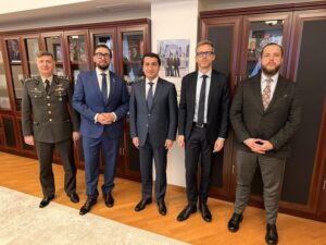 НАТО и Азербайджаном