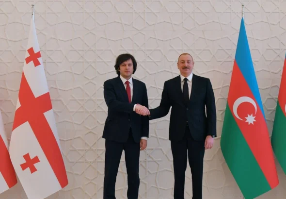 Грузии поздравил президента