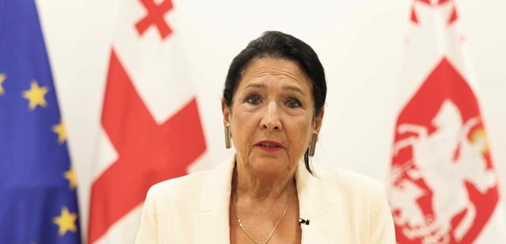 Изоляция страны отразится