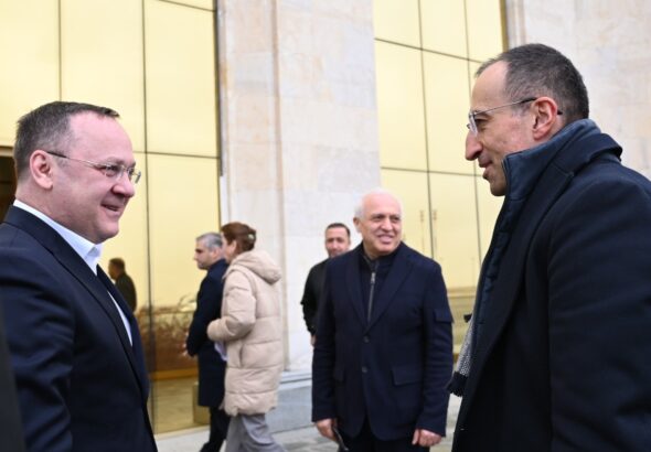 Министр труда Армении