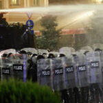 подтвердил использование