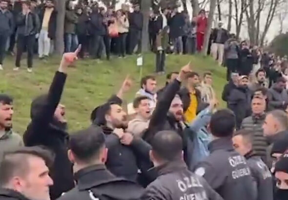 Радикалы в Турции