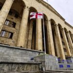 есть бизнес-интересы