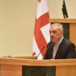 Петера Фишера относительно