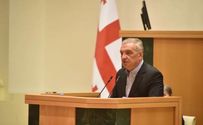 Петера Фишера относительно