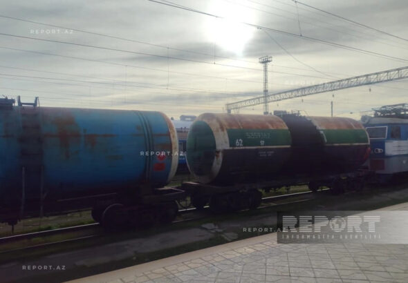 Поставки топлива